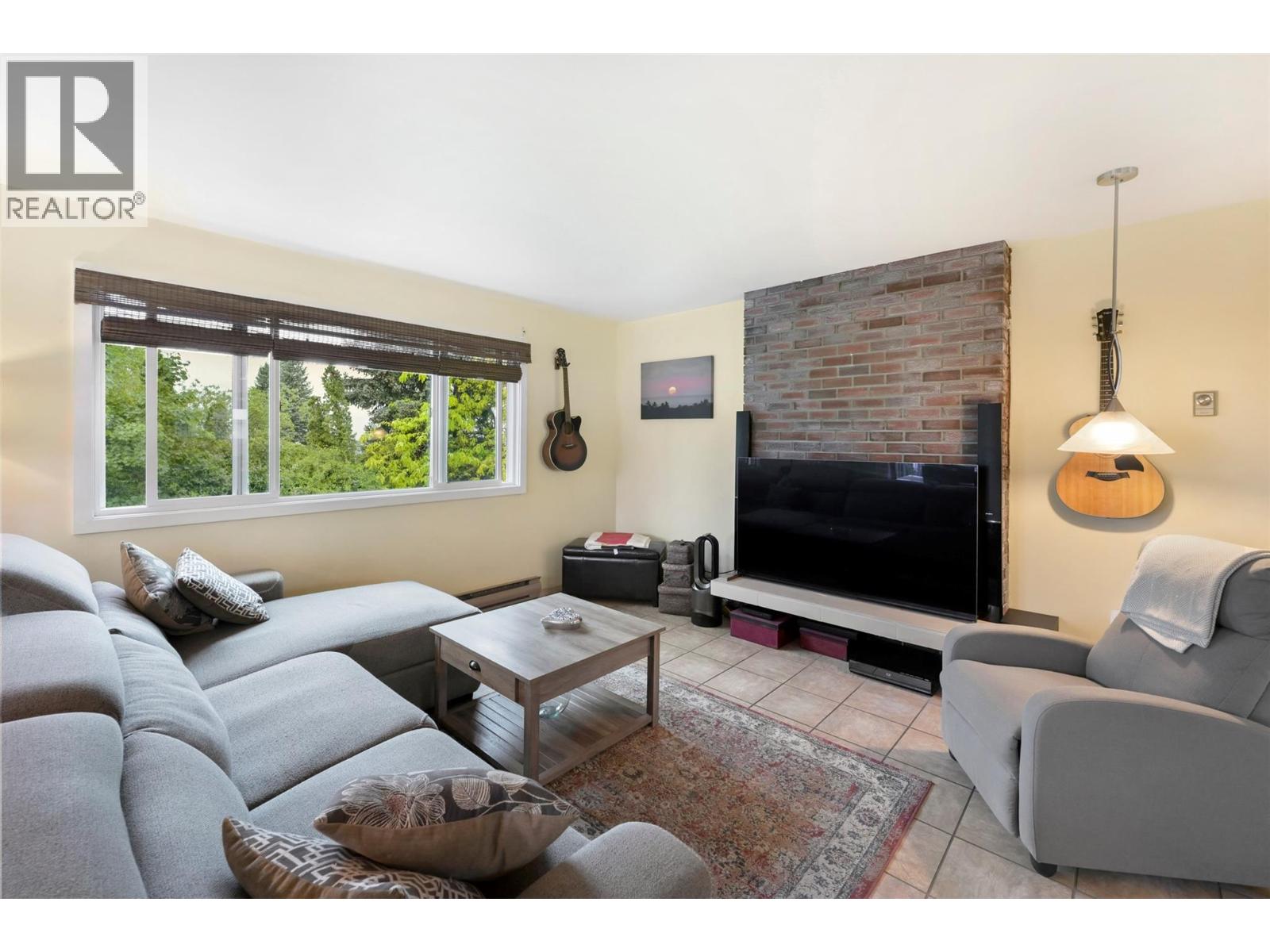 2525 Wiltse Drive, Penticton, British Columbia  V2A 7X7 - Photo 15 - 10386459