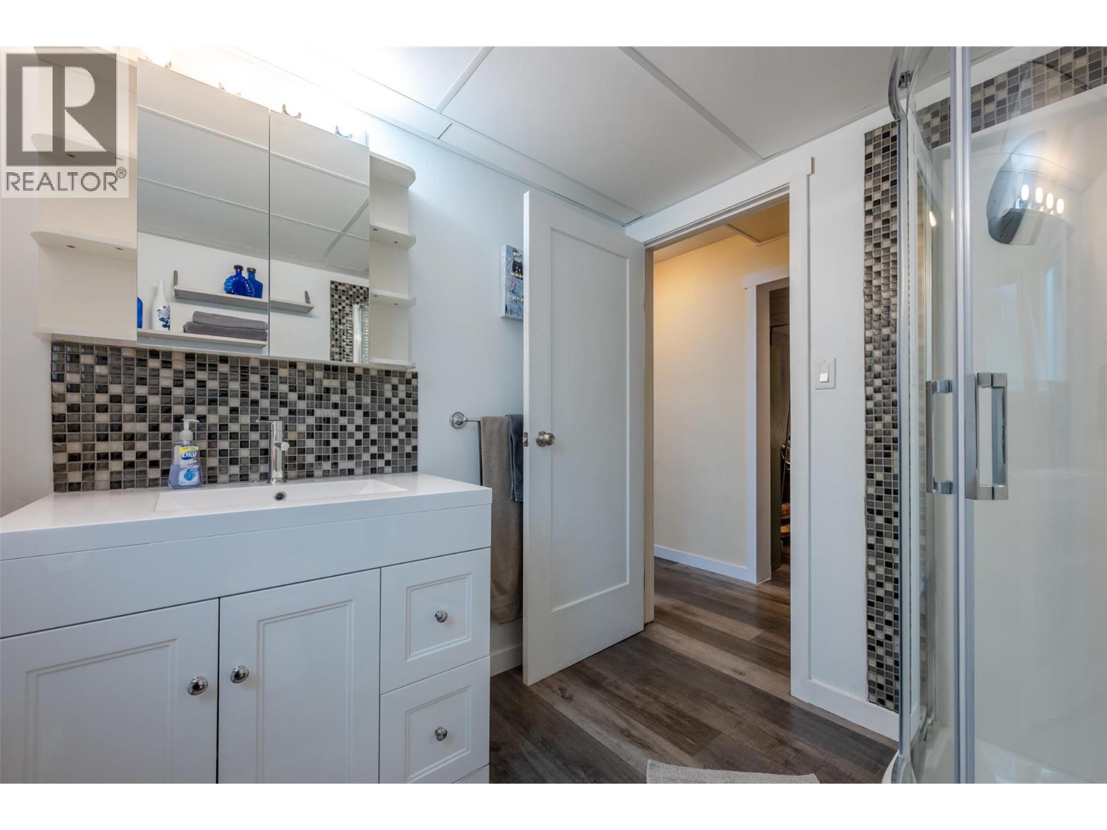 2525 Wiltse Drive, Penticton, British Columbia  V2A 7X7 - Photo 28 - 10386459