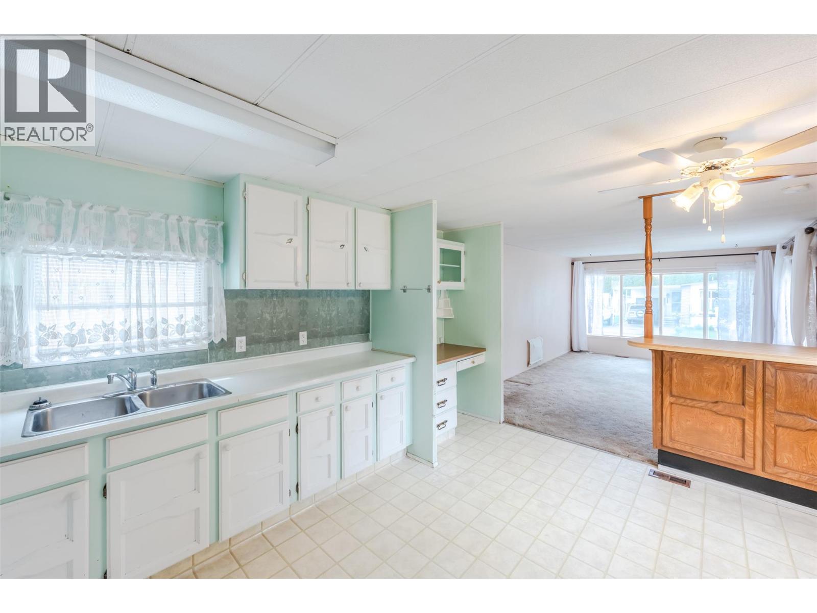 4505 Mclean Creek Road Unit# C25, Okanagan Falls, British Columbia  V0H 1R1 - Photo 3 - 10380573