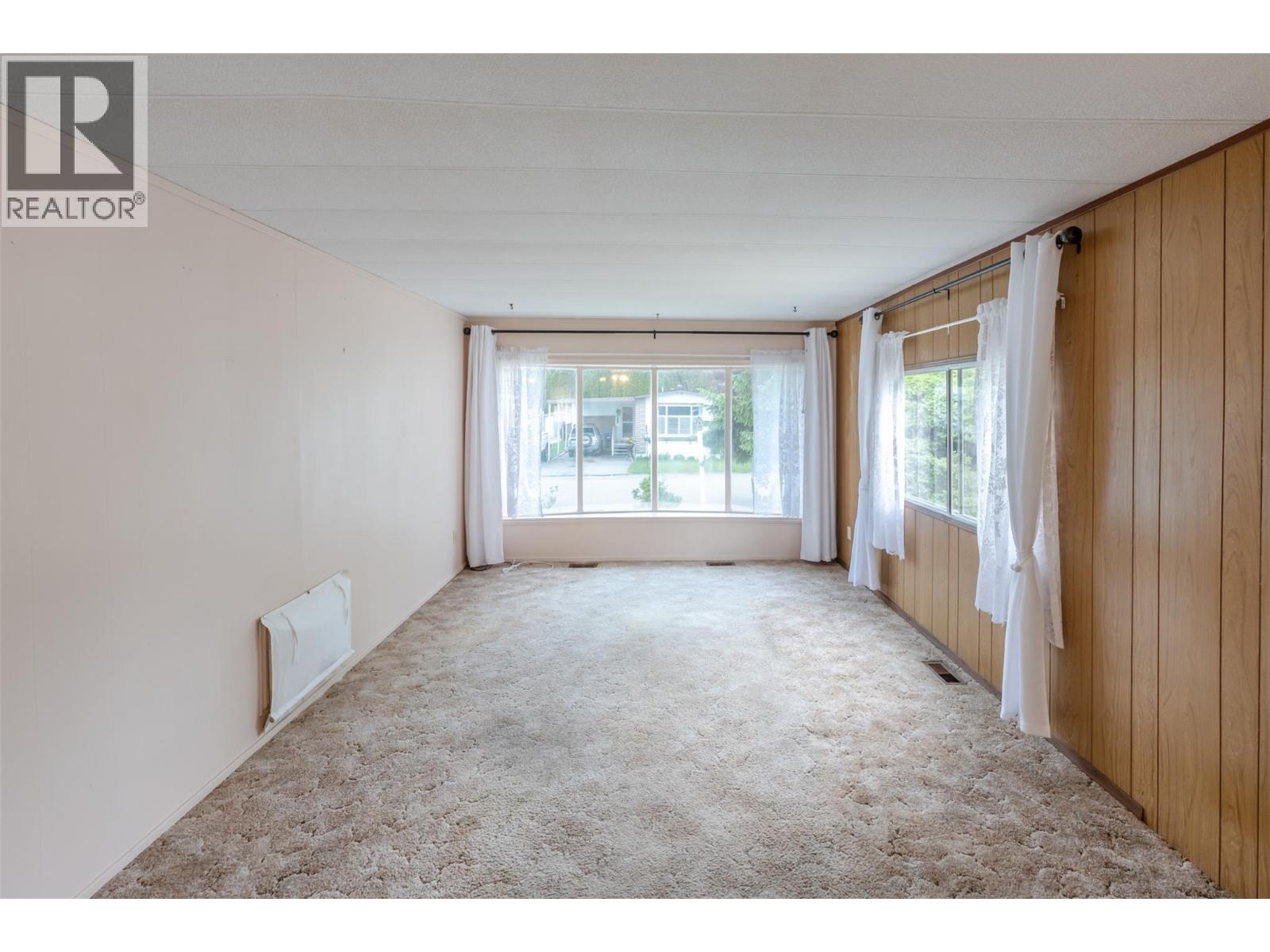 4505 Mclean Creek Road Unit# C25, Okanagan Falls, British Columbia  V0H 1R1 - Photo 8 - 10380573