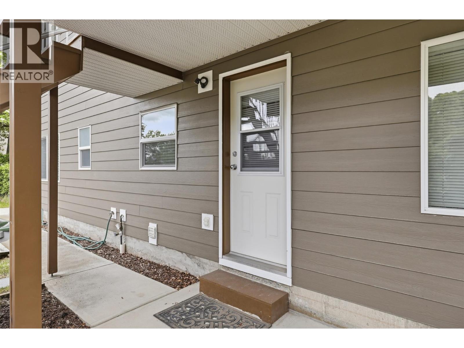 977 Garymede Court, Kamloops, British Columbia  V1S 1P3 - Photo 60 - 10387888
