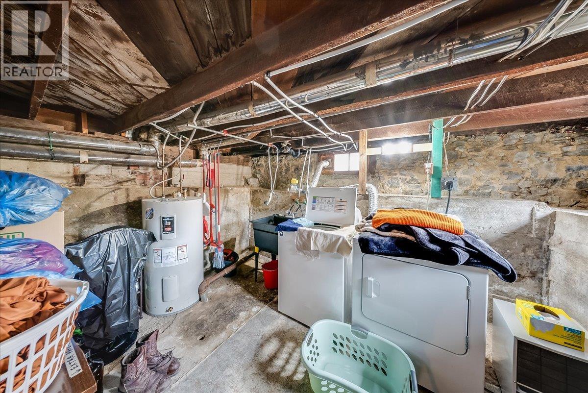 490 Austad Lane, Trail, British Columbia  V1R 3K6 - Photo 24 - 10387521