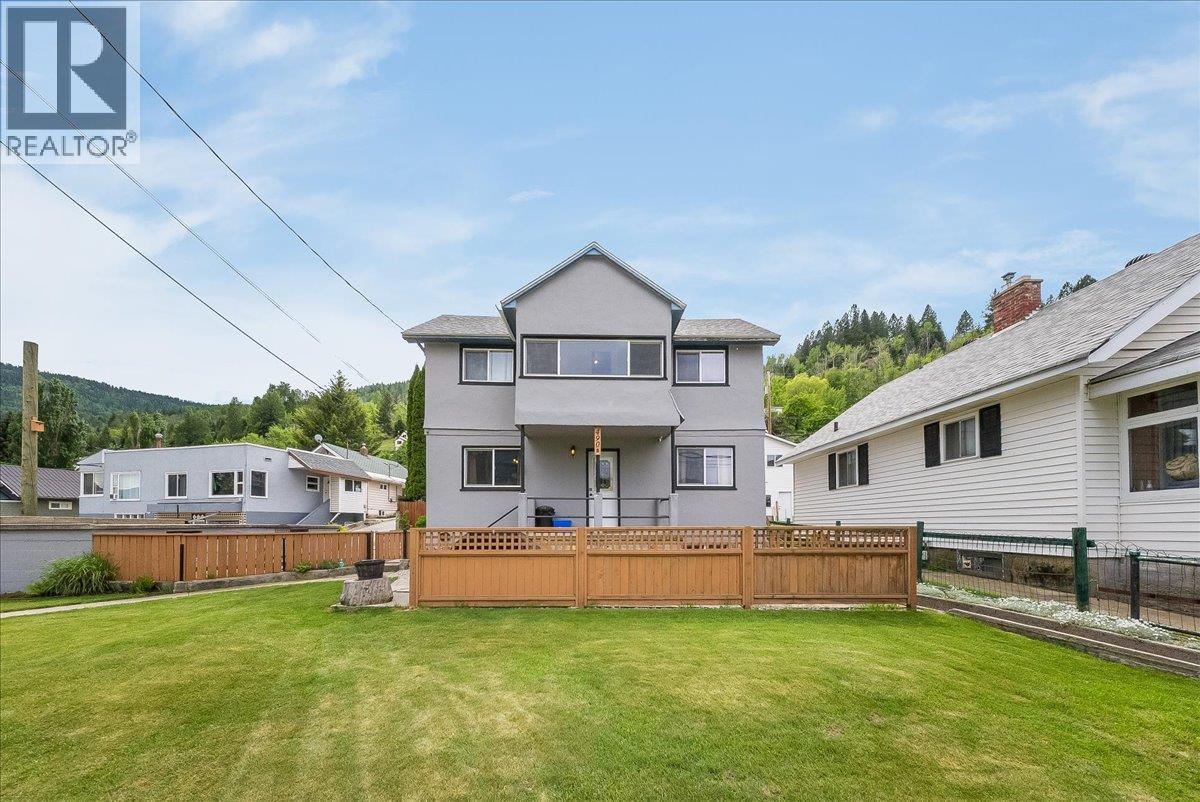 490 Austad Lane, Trail, British Columbia  V1R 3K6 - Photo 38 - 10387521