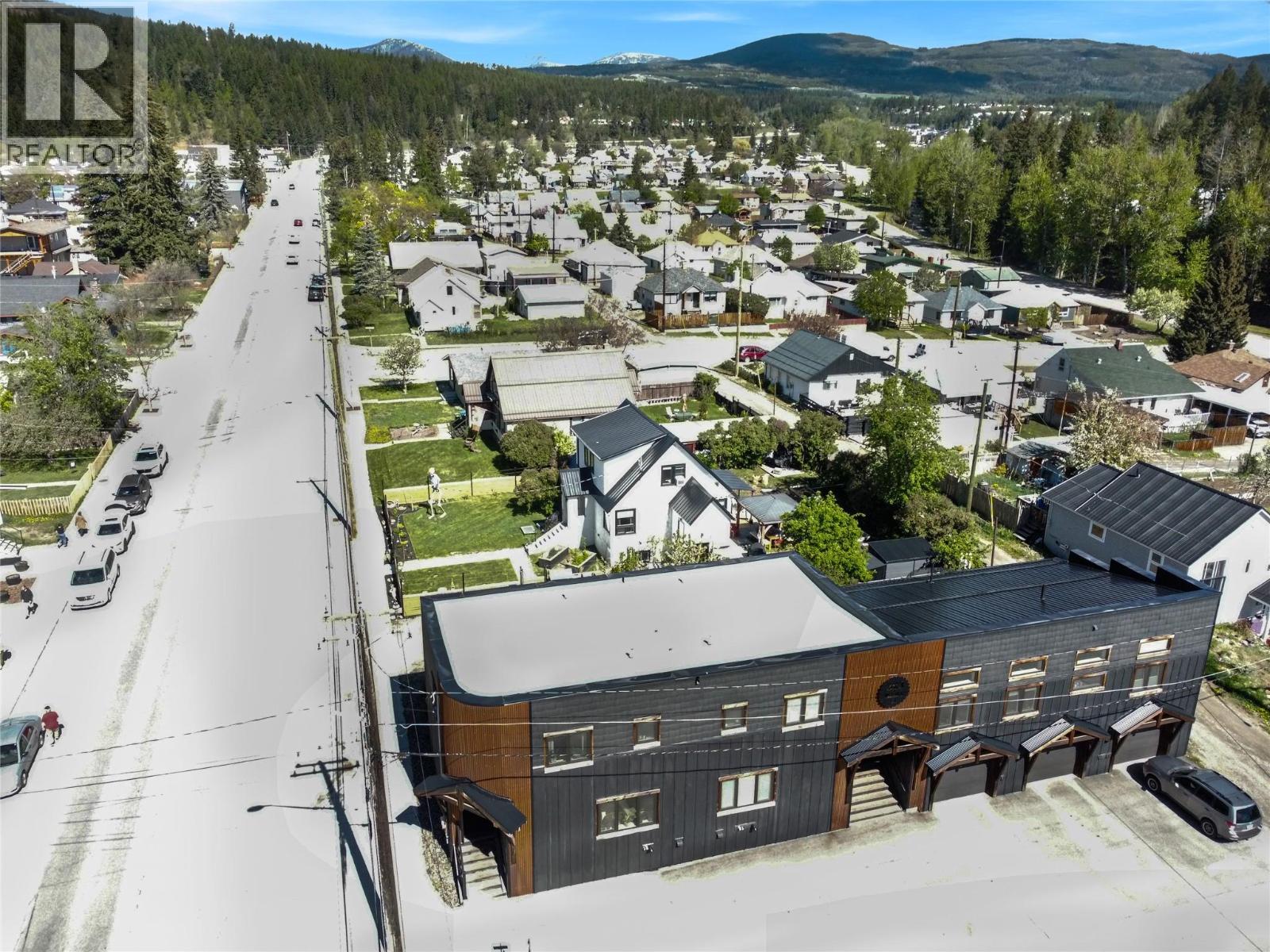 323 Banks Street Unit# 1, Kimberley, British Columbia  V1H 1H8 - Photo 2 - 10387872