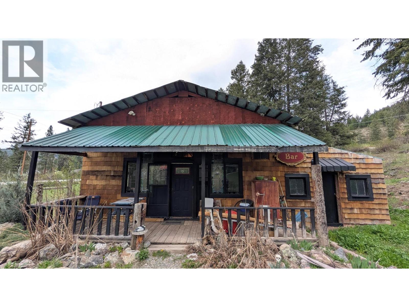 3940 Highway 3, Rock Creek, British Columbia  V0H 1Y0 - Photo 23 - 10388020