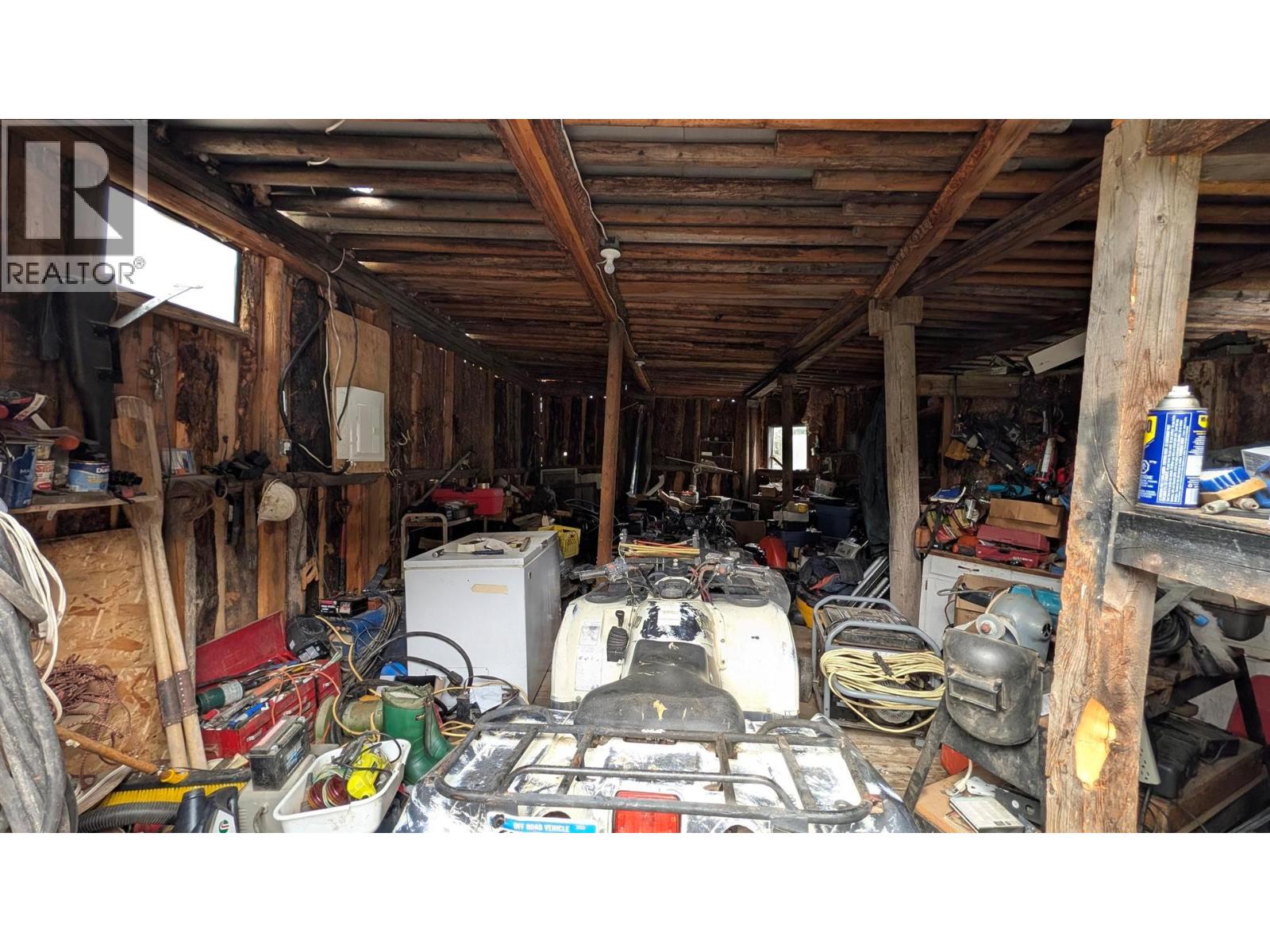 3940 Highway 3, Rock Creek, British Columbia  V0H 1Y0 - Photo 24 - 10388020