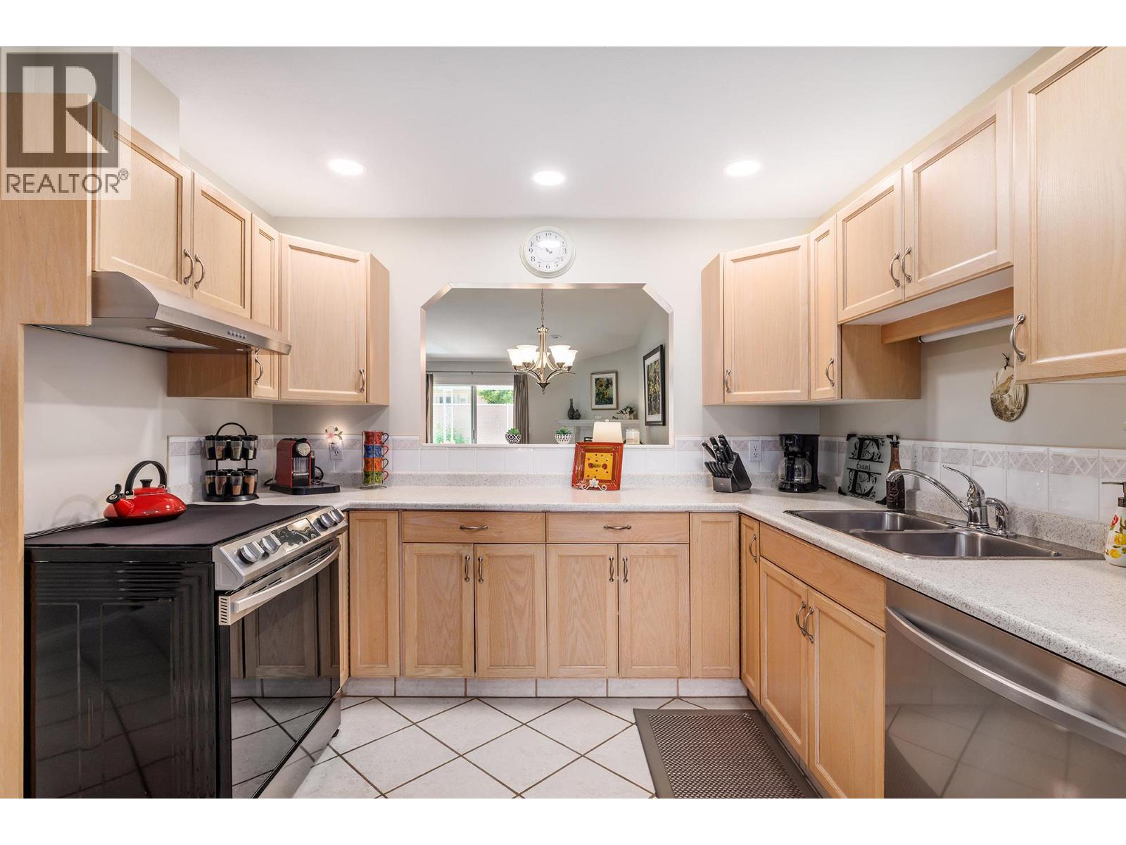 1874 Parkview Crescent Unit# 39, Kelowna, British Columbia  V1X 7G6 - Photo 6 - 10387841