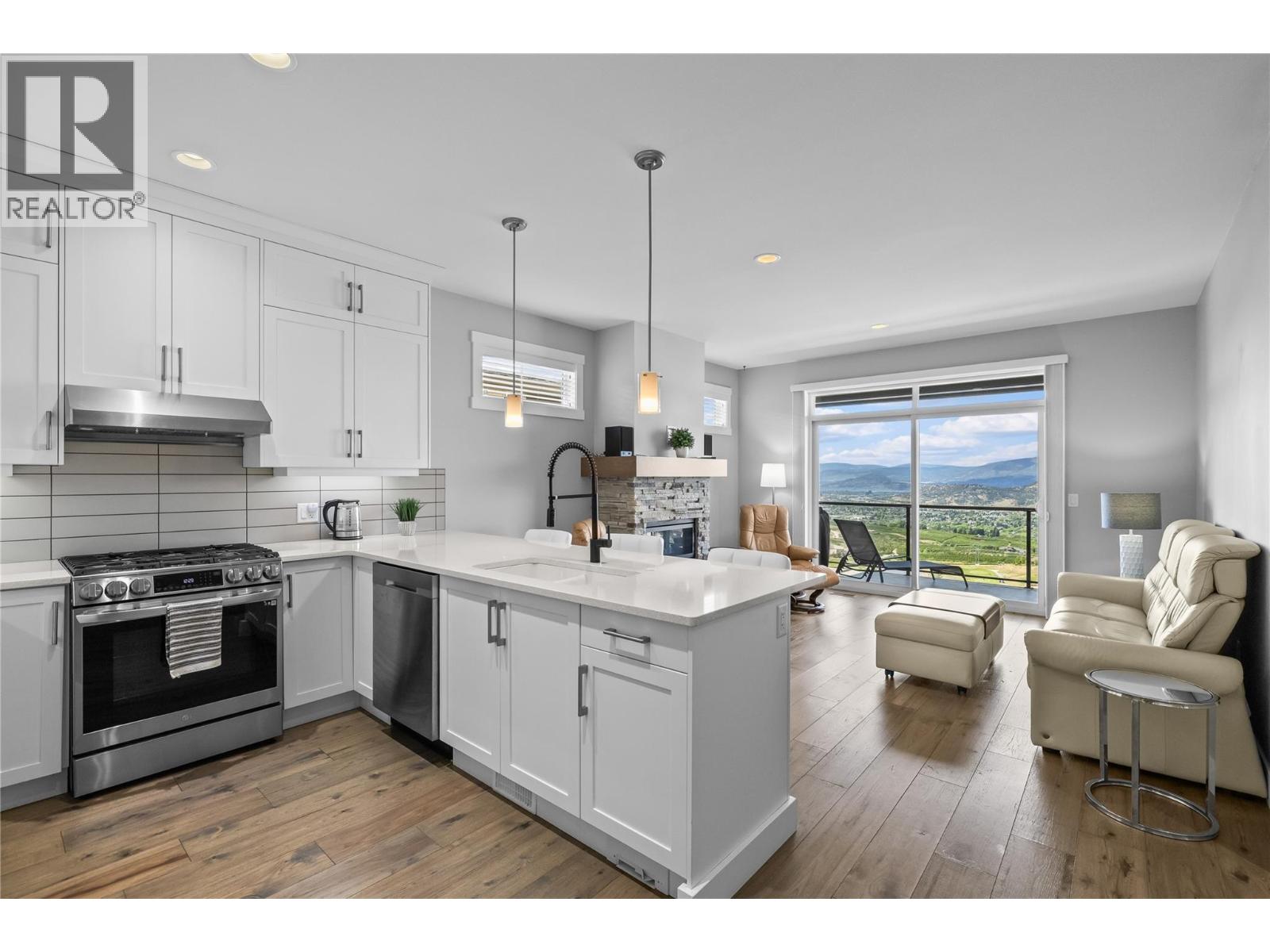 1652 Tower Ranch Drive, Kelowna, British Columbia  V1P 1T8 - Photo 10 - 10387934