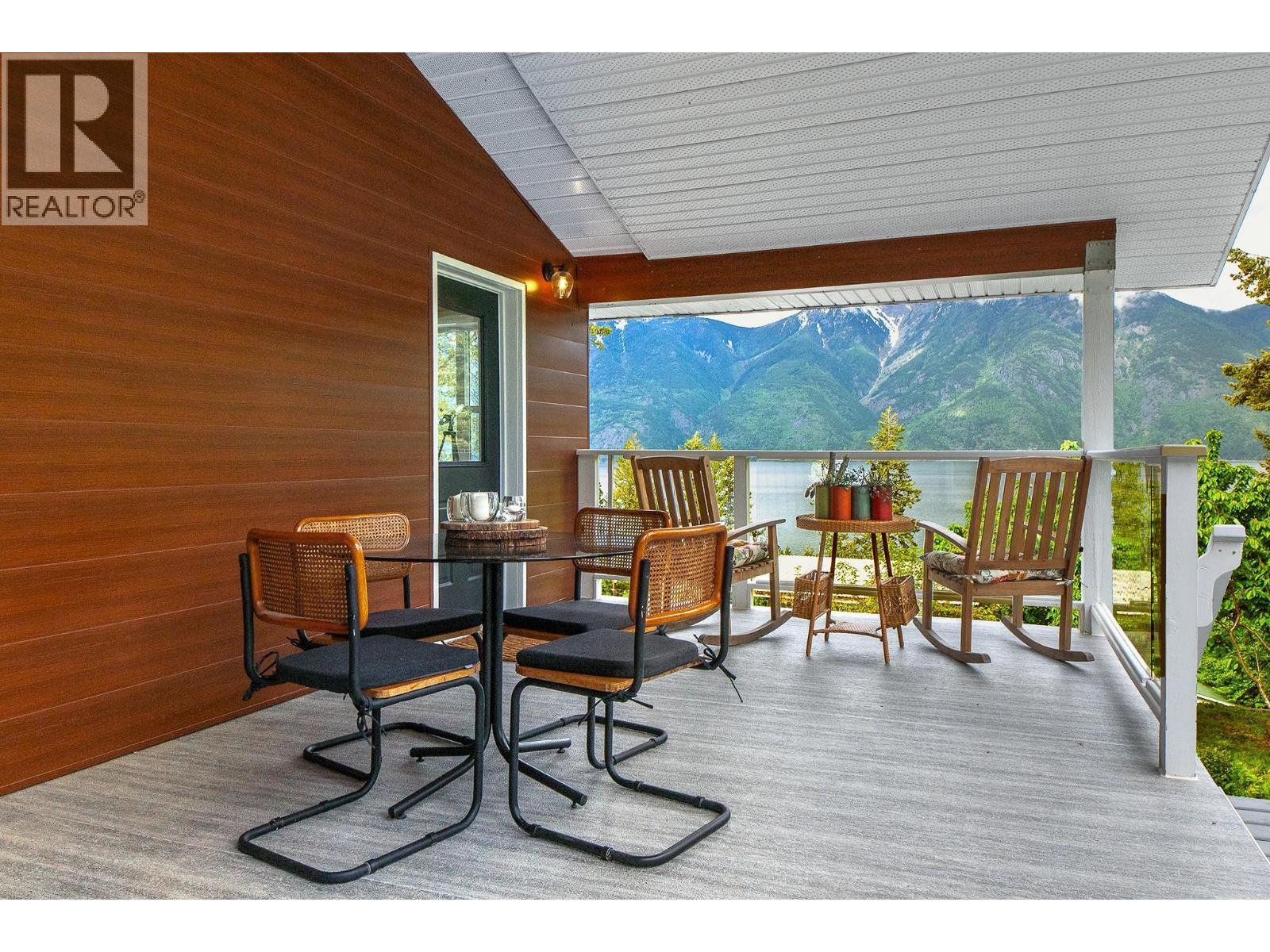 12343 Christie Road, Boswell, British Columbia  V0B 1A4 - Photo 2 - 10387890