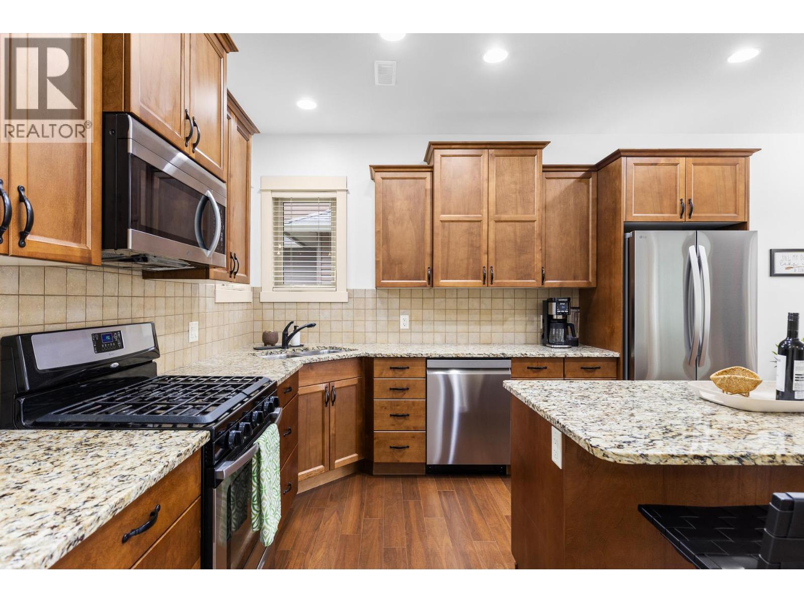 3350 Woodsdale Road Unit# 504, Lake Country, British Columbia  V4V 2R7 - Photo 6 - 10387875