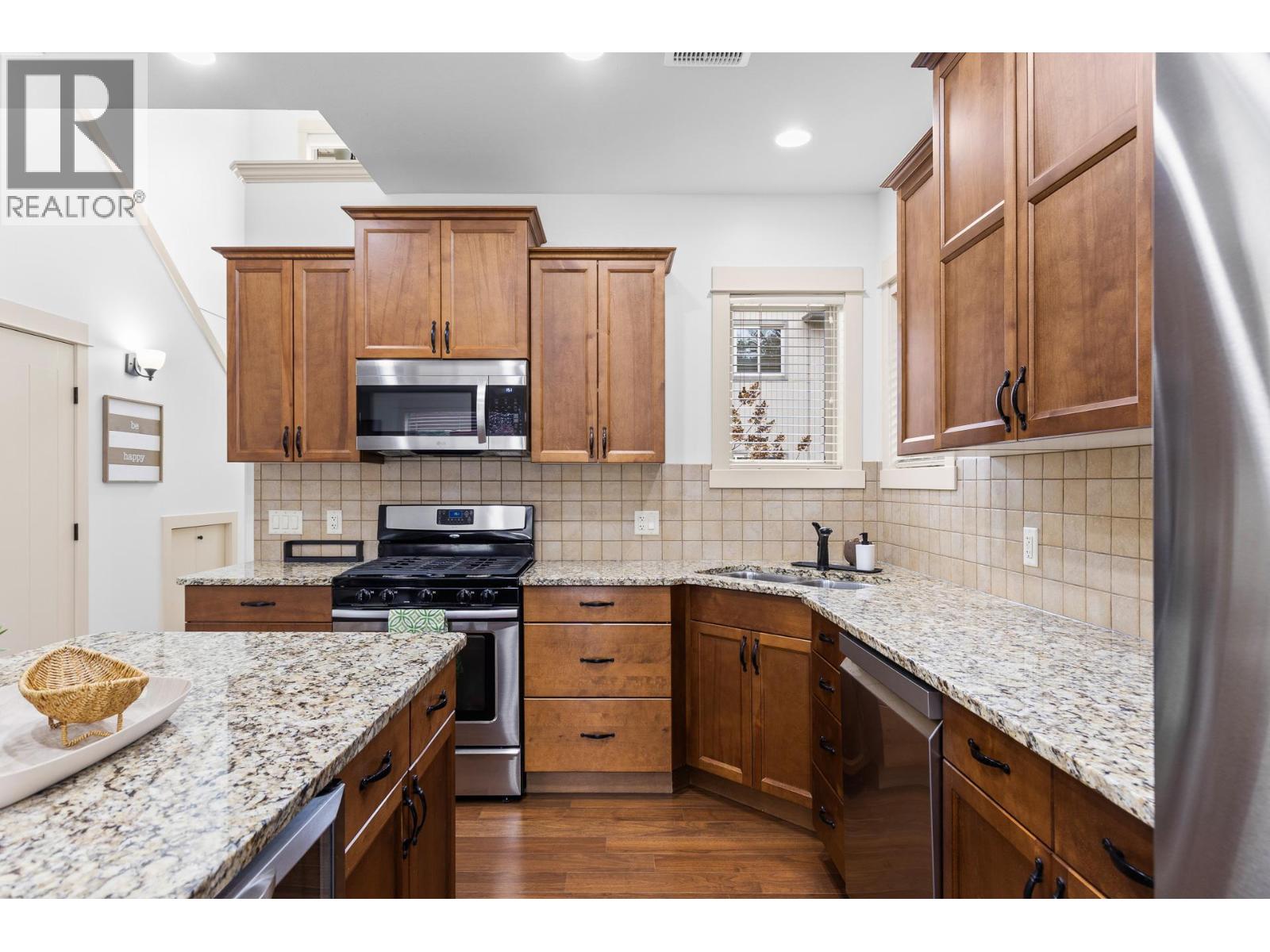 3350 Woodsdale Road Unit# 504, Lake Country, British Columbia  V4V 2R7 - Photo 7 - 10387875