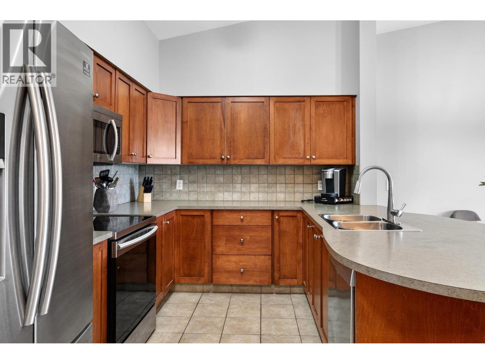 3168 Via Centrale Road Unit# 1410, Kelowna, British Columbia  V1V 2R5 - Photo 6 - 10387568