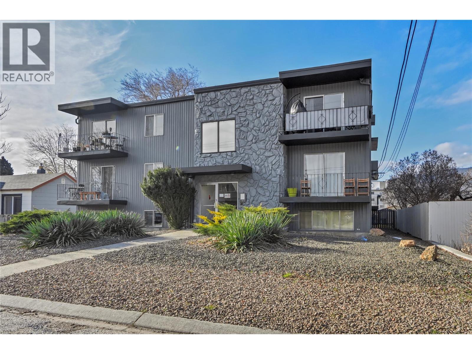 341 Haynes Street, Penticton, British Columbia  V2A 5S1 - Photo 1 - 10388032