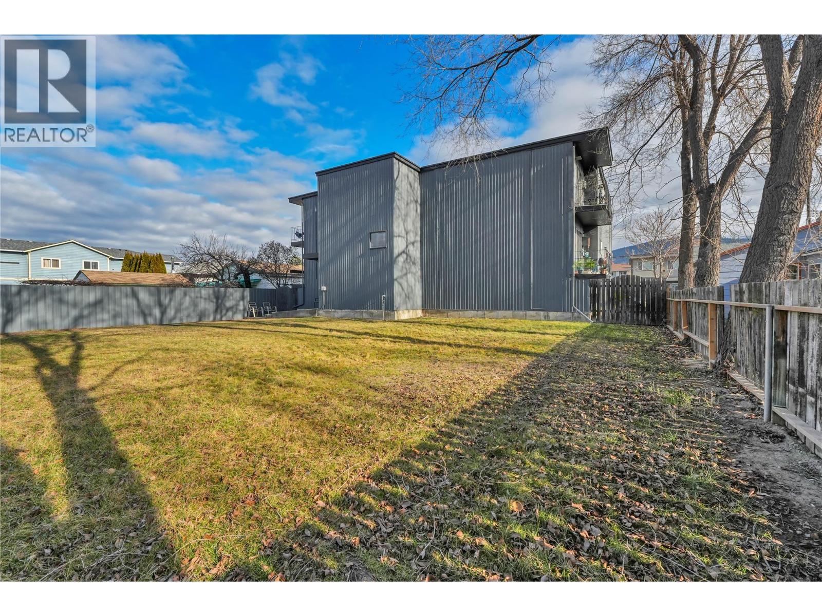341 Haynes Street, Penticton, British Columbia  V2A 5S1 - Photo 10 - 10388032