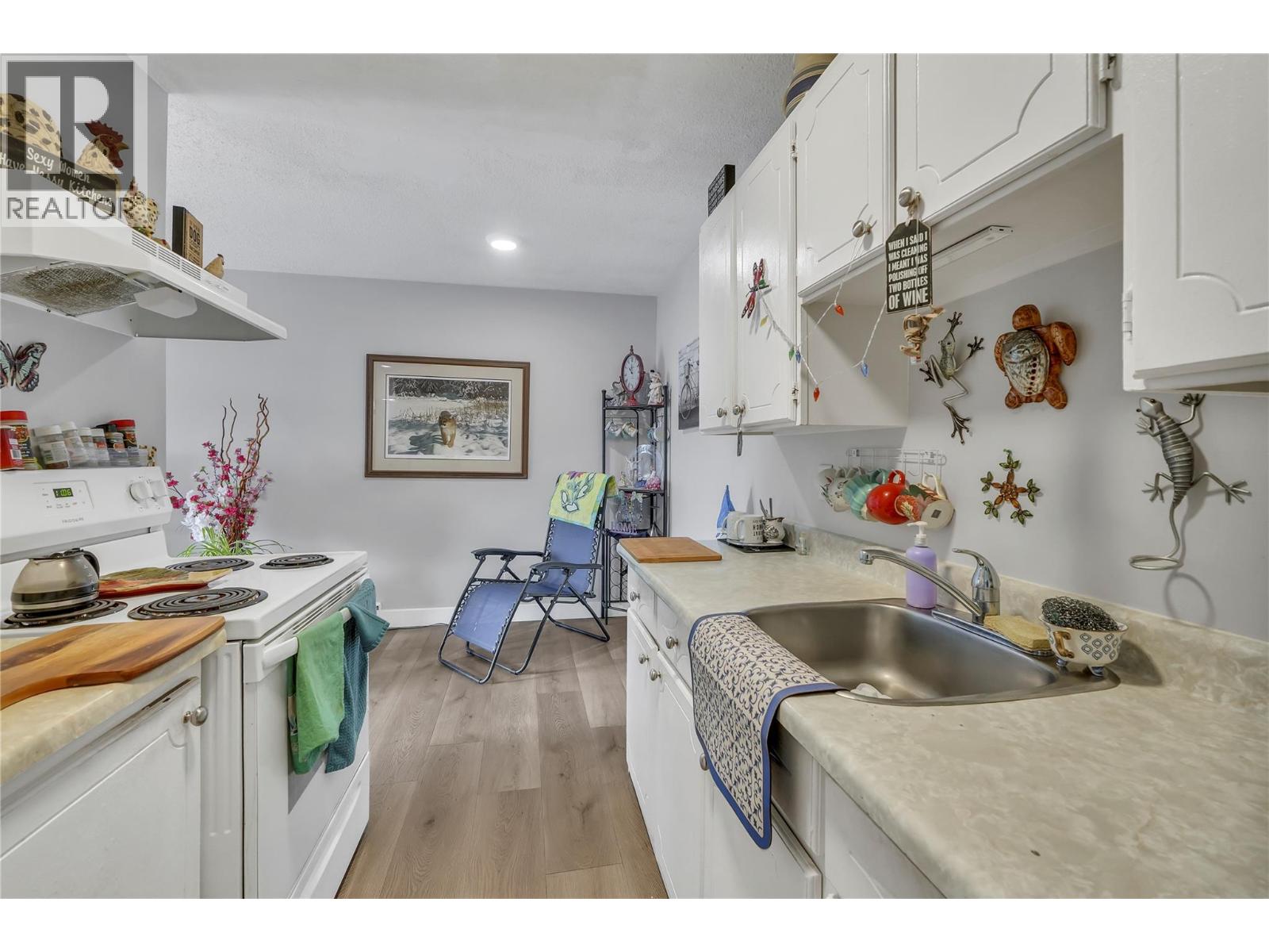 341 Haynes Street, Penticton, British Columbia  V2A 5S1 - Photo 6 - 10388032