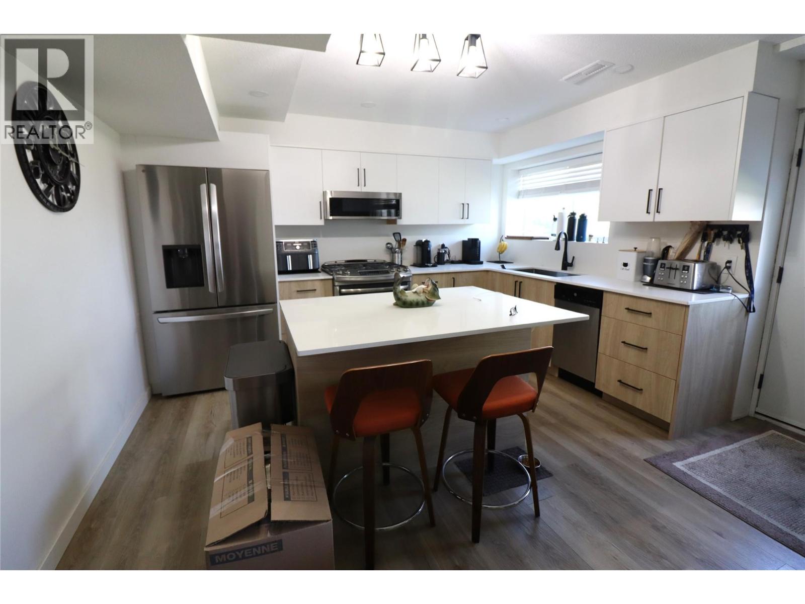 136 Greenstone Drive, Kamloops, British Columbia  V2C 1N5 - Photo 15 - 10387931