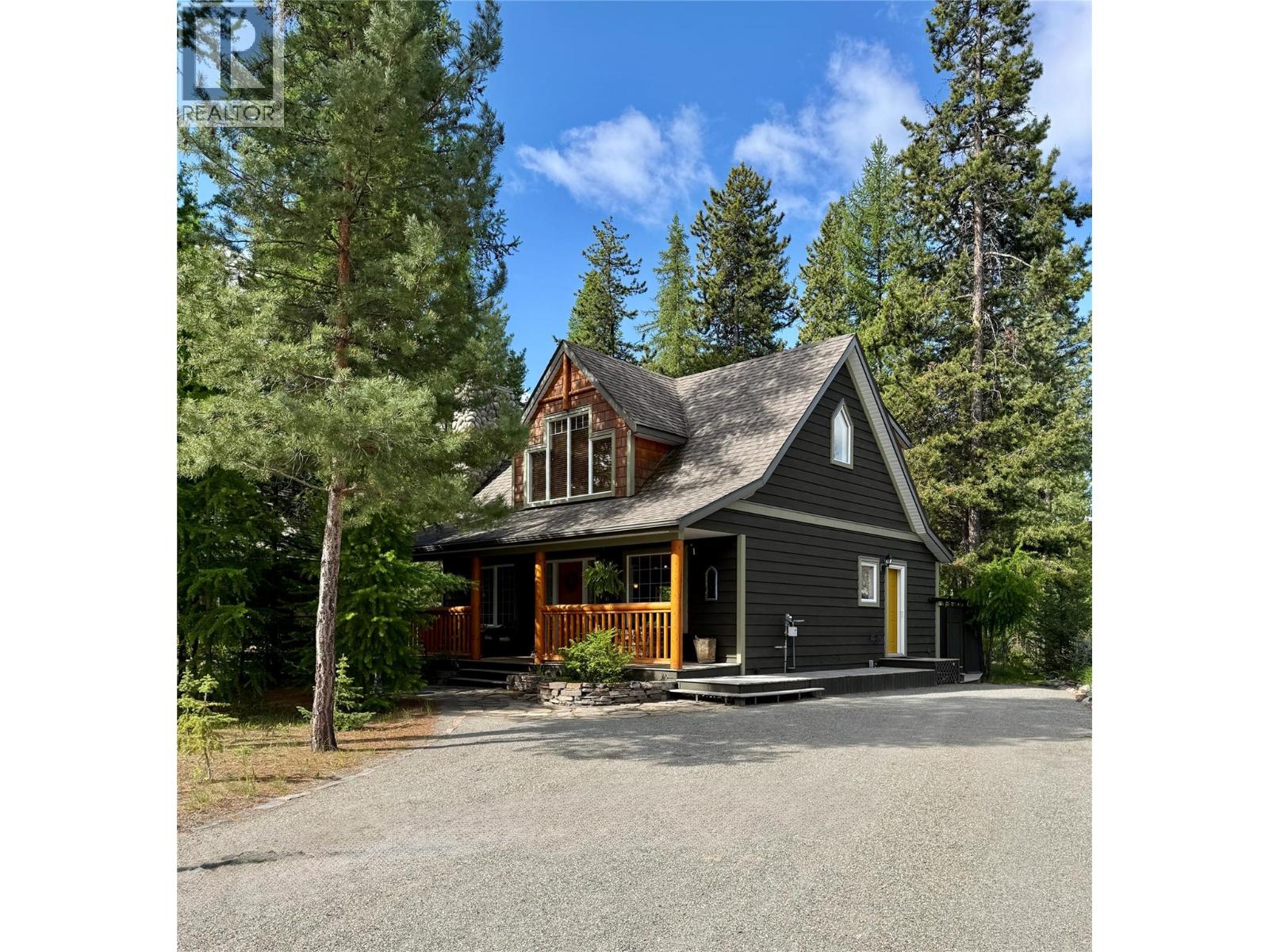 205 Forest Crowne Close, Kimberley, British Columbia  V1A 3N2 - Photo 2 - 10386958