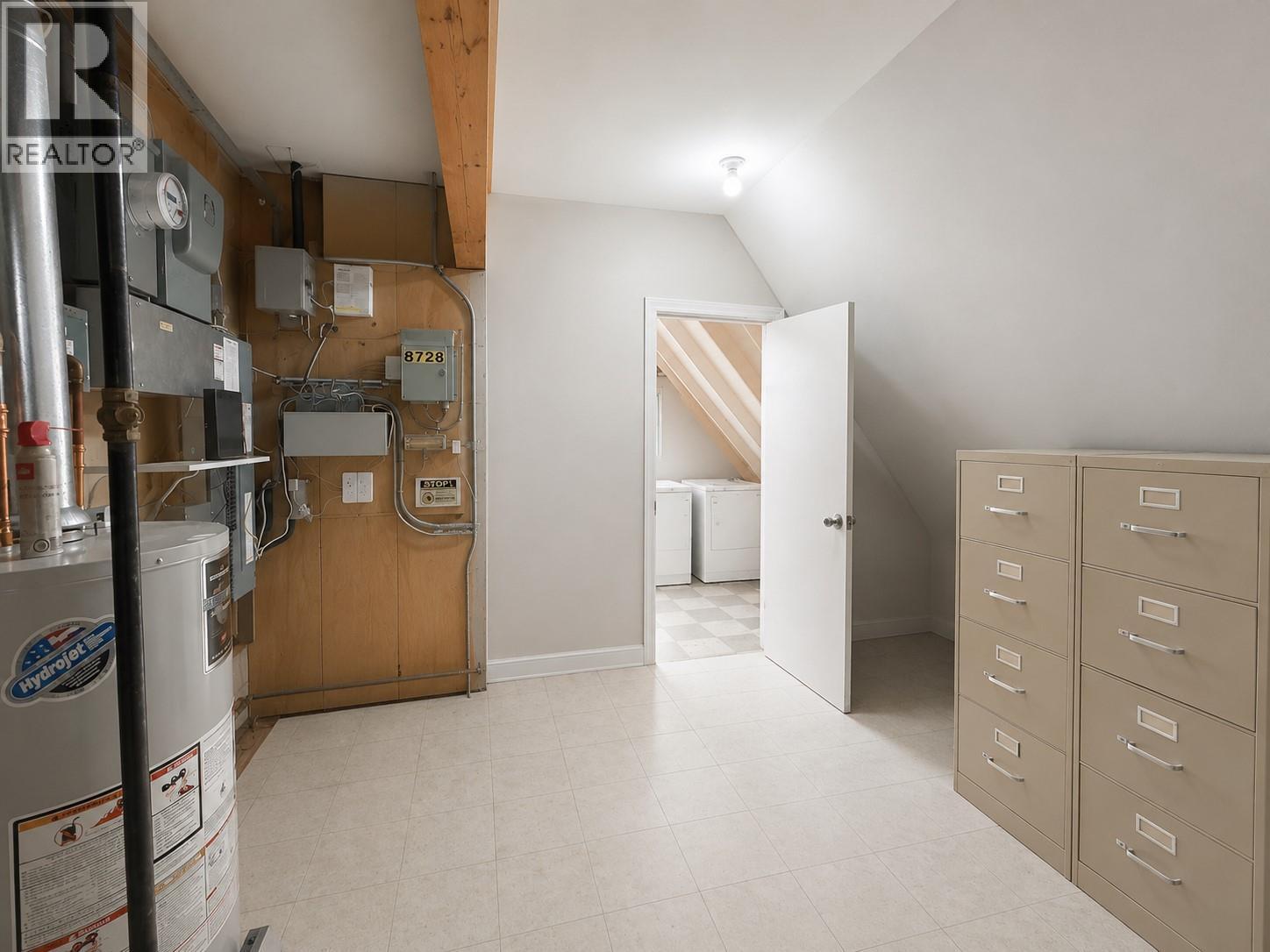 3503 32 Street, Vernon, British Columbia  V1T 5N4 - Photo 11 - 10388045