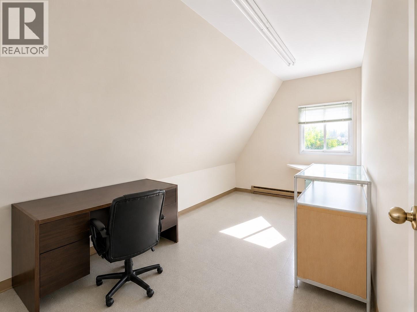 3503 32 Street, Vernon, British Columbia  V1T 5N4 - Photo 12 - 10388045
