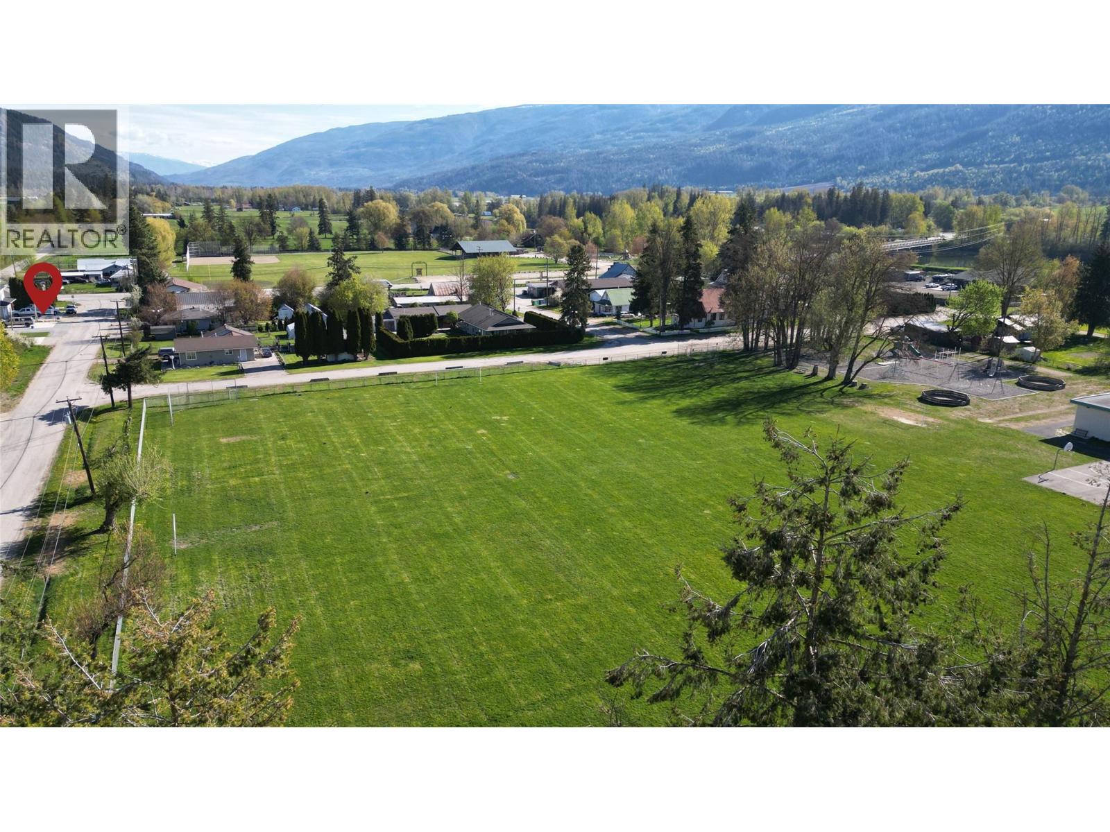 148 4th Avenue, Grindrod, British Columbia  V0E 1Y0 - Photo 40 - 10387947