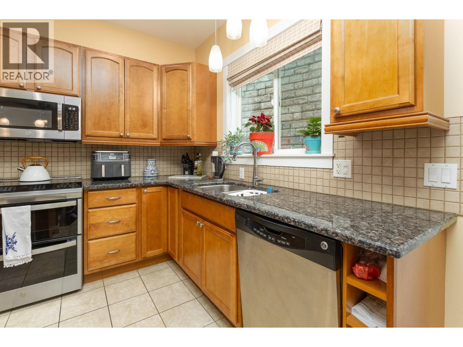 1596 Okanagan Avenue Se Unit# 4, Salmon Arm, British Columbia  V1E 1N5 - Photo 13 - 10387551