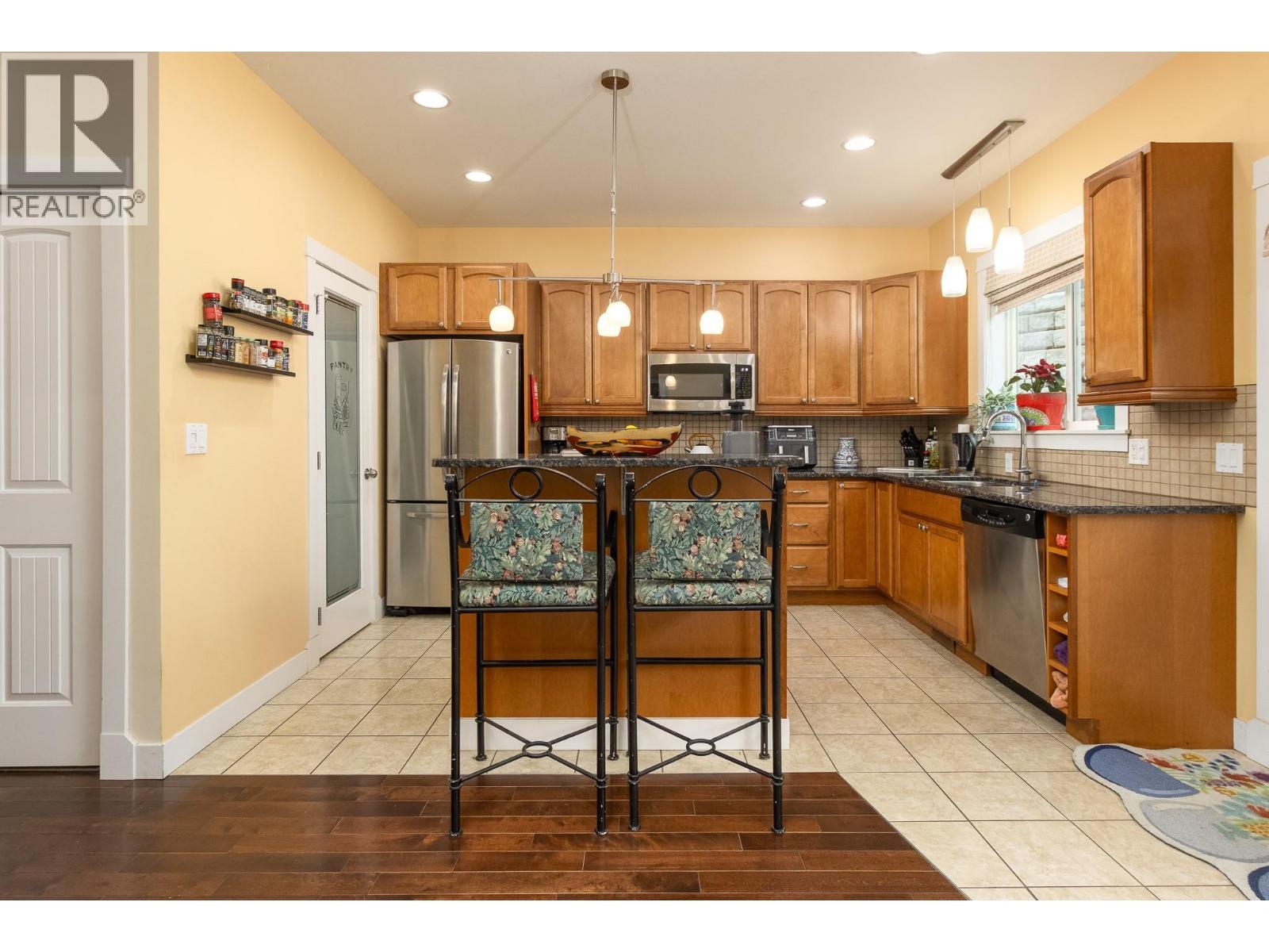 1596 Okanagan Avenue Se Unit# 4, Salmon Arm, British Columbia  V1E 1N5 - Photo 15 - 10387551