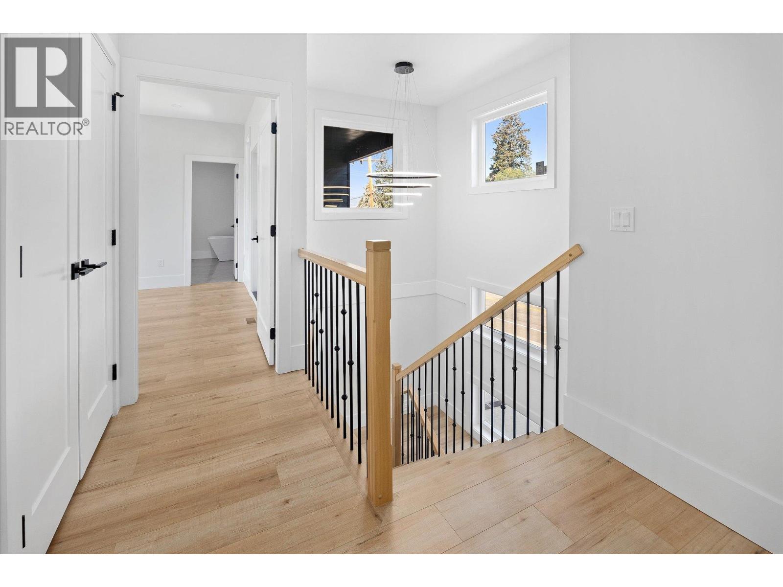 701 Mcclure Road, Kelowna, British Columbia  V1W 1M2 - Photo 12 - 10387528