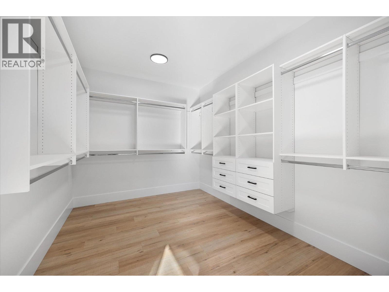 701 Mcclure Road, Kelowna, British Columbia  V1W 1M2 - Photo 20 - 10387528