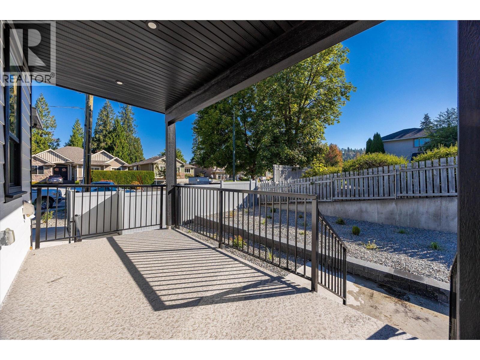 701 Mcclure Road, Kelowna, British Columbia  V1W 1M2 - Photo 32 - 10387528