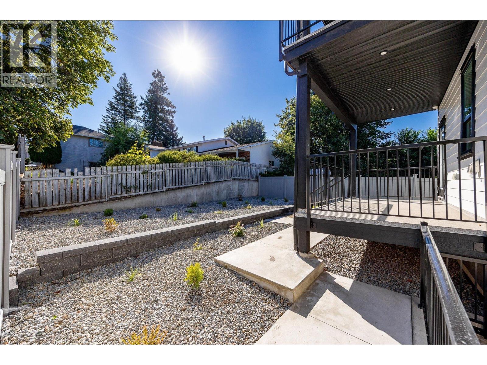 701 Mcclure Road, Kelowna, British Columbia  V1W 1M2 - Photo 34 - 10387528