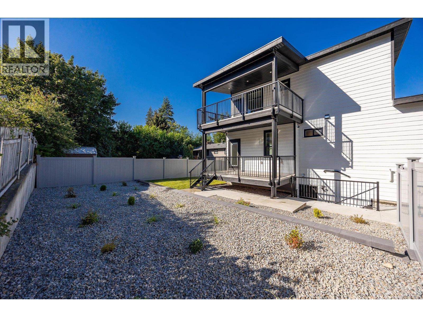 701 Mcclure Road, Kelowna, British Columbia  V1W 1M2 - Photo 35 - 10387528