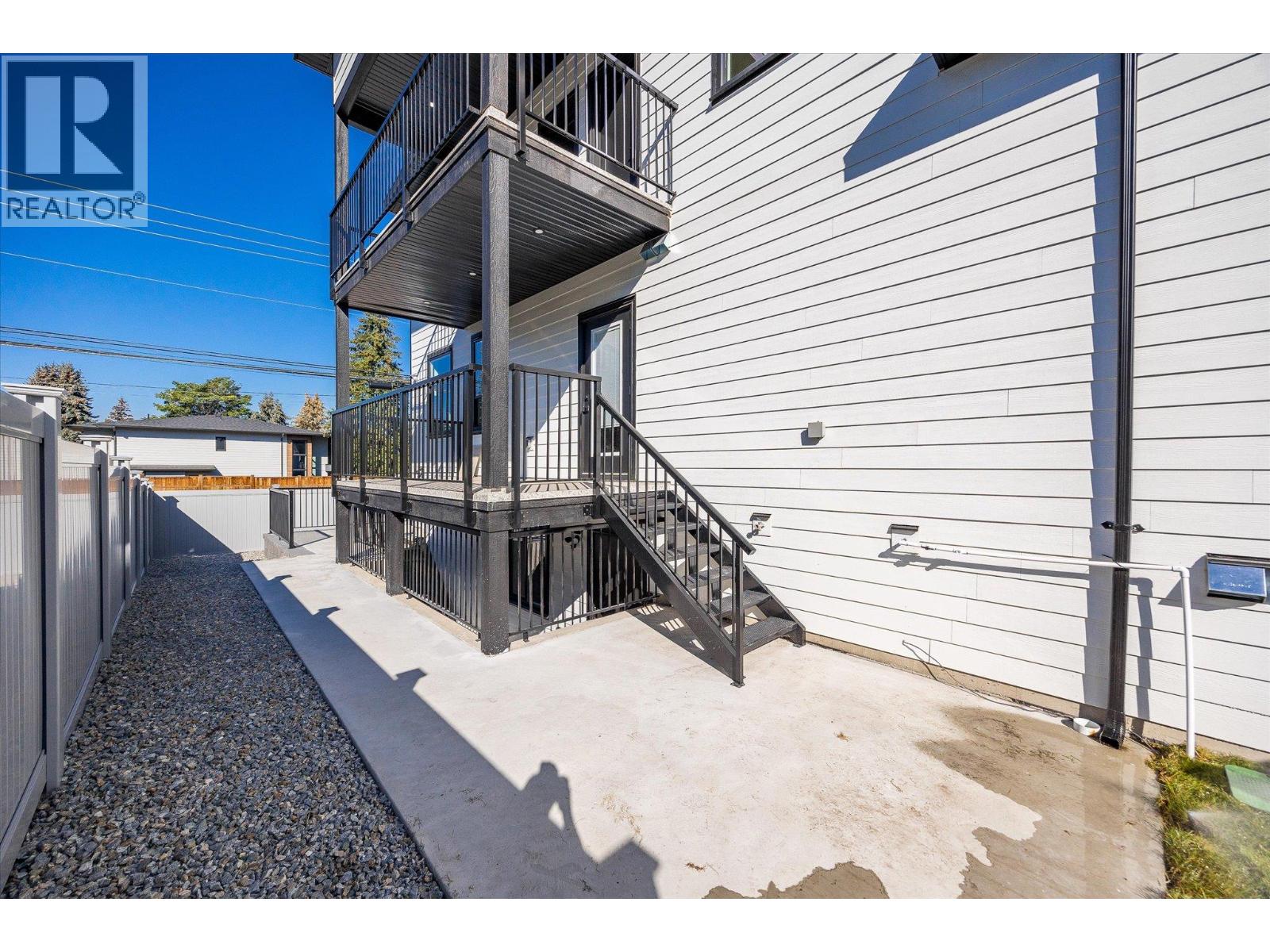 701 Mcclure Road, Kelowna, British Columbia  V1W 1M2 - Photo 39 - 10387528