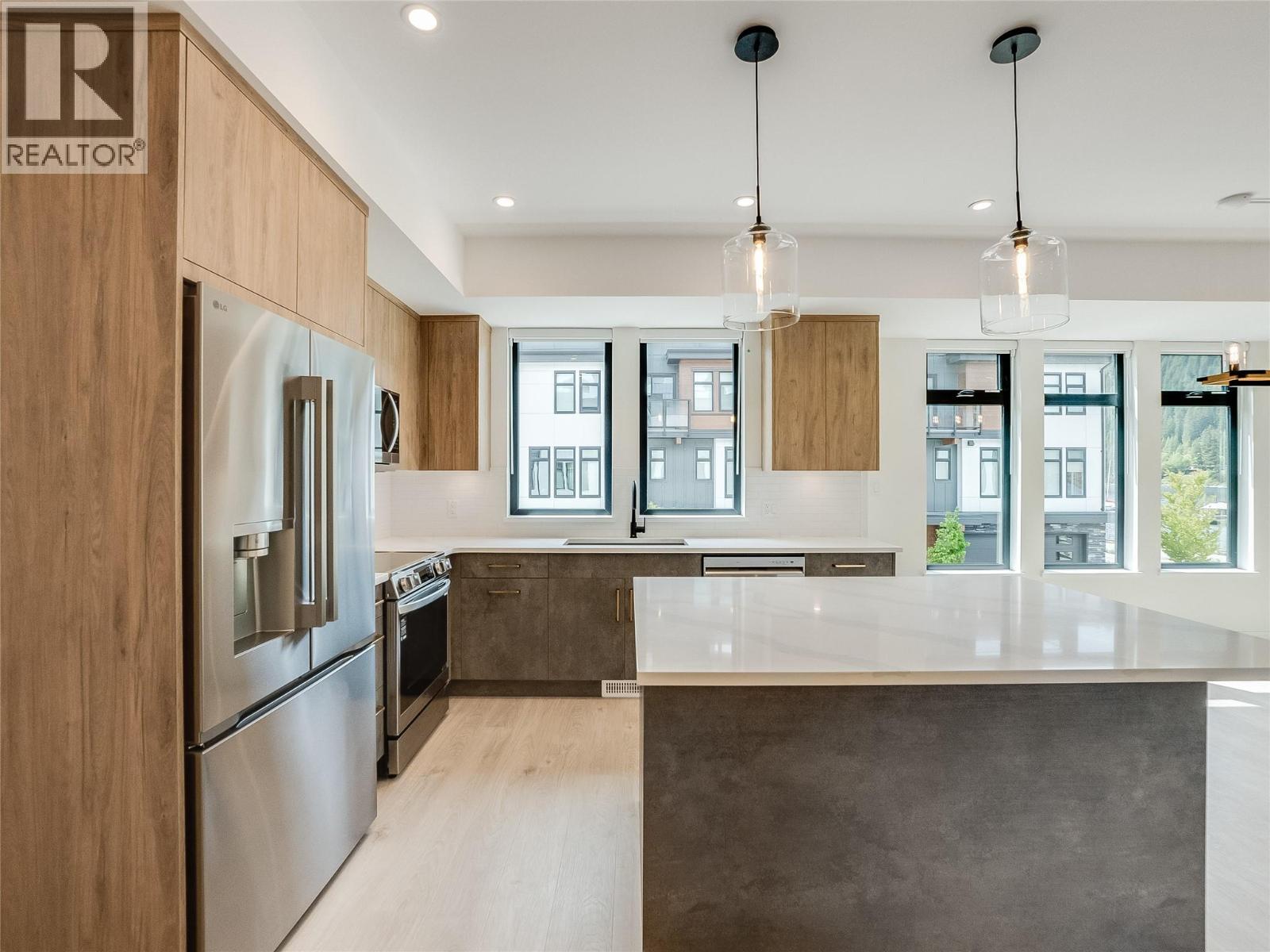 910 Lakeside Drive Unit# 203, Nelson, British Columbia  V1L 6G3 - Photo 18 - 10387317