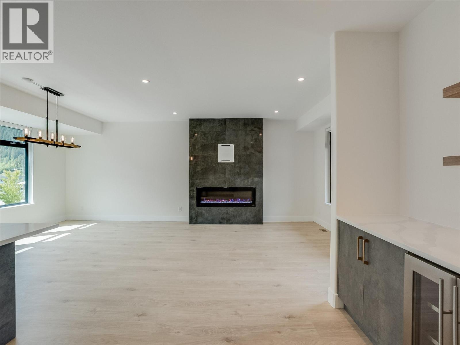 910 Lakeside Drive Unit# 203, Nelson, British Columbia  V1L 6G3 - Photo 21 - 10387317