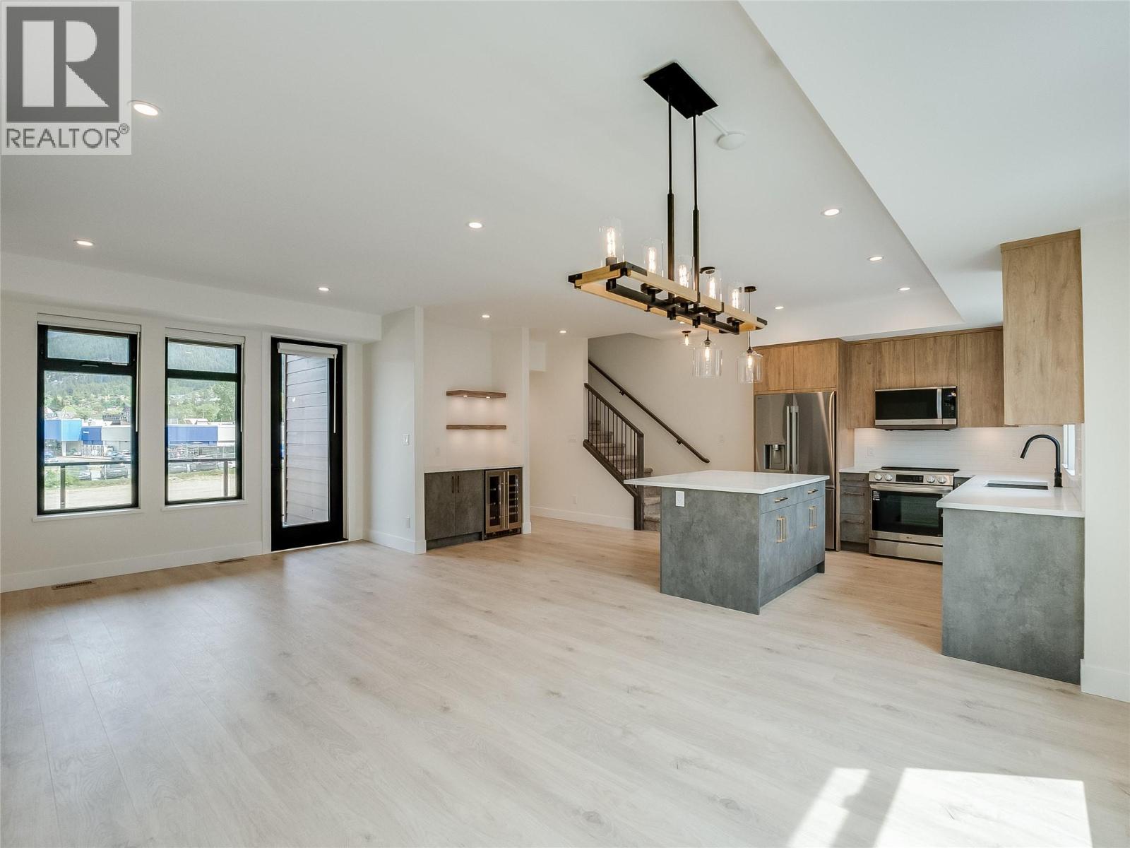 910 Lakeside Drive Unit# 203, Nelson, British Columbia  V1L 6G3 - Photo 23 - 10387317