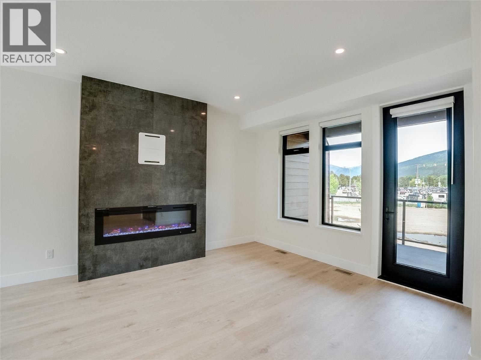 910 Lakeside Drive Unit# 203, Nelson, British Columbia  V1L 6G3 - Photo 24 - 10387317