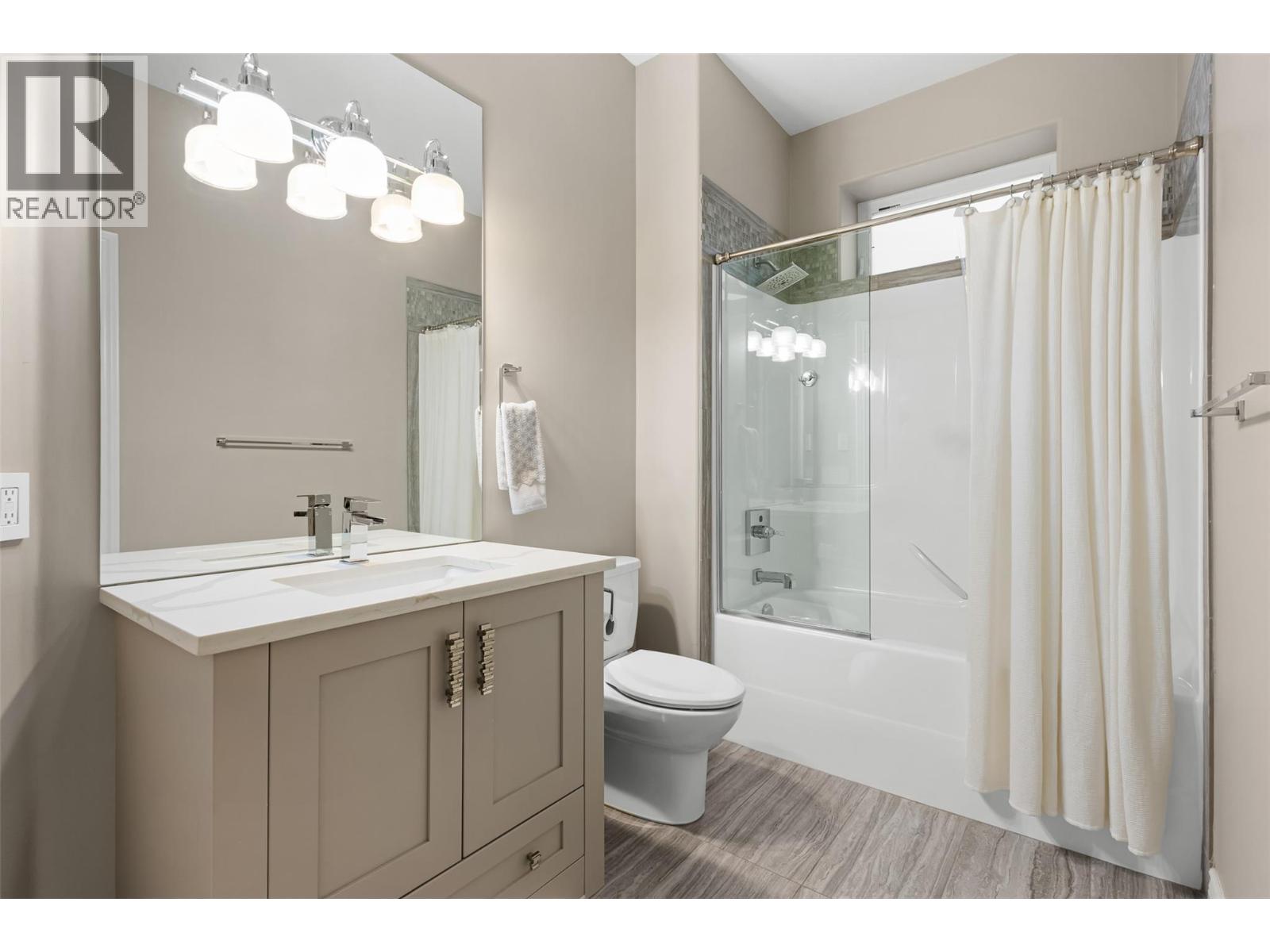 539 Metcalfe Avenue, Kelowna, British Columbia  V1W 4V7 - Photo 51 - 10387901