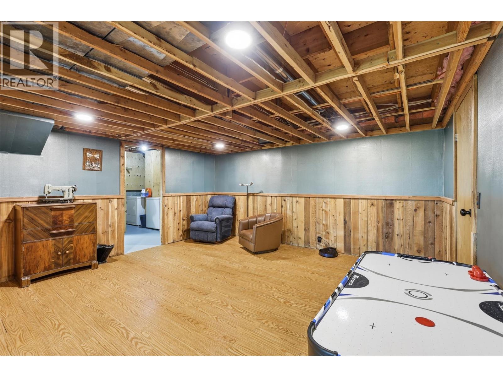 1135 Clearview Drive, Kamloops, British Columbia  V2C 5E6 - Photo 45 - 10387452