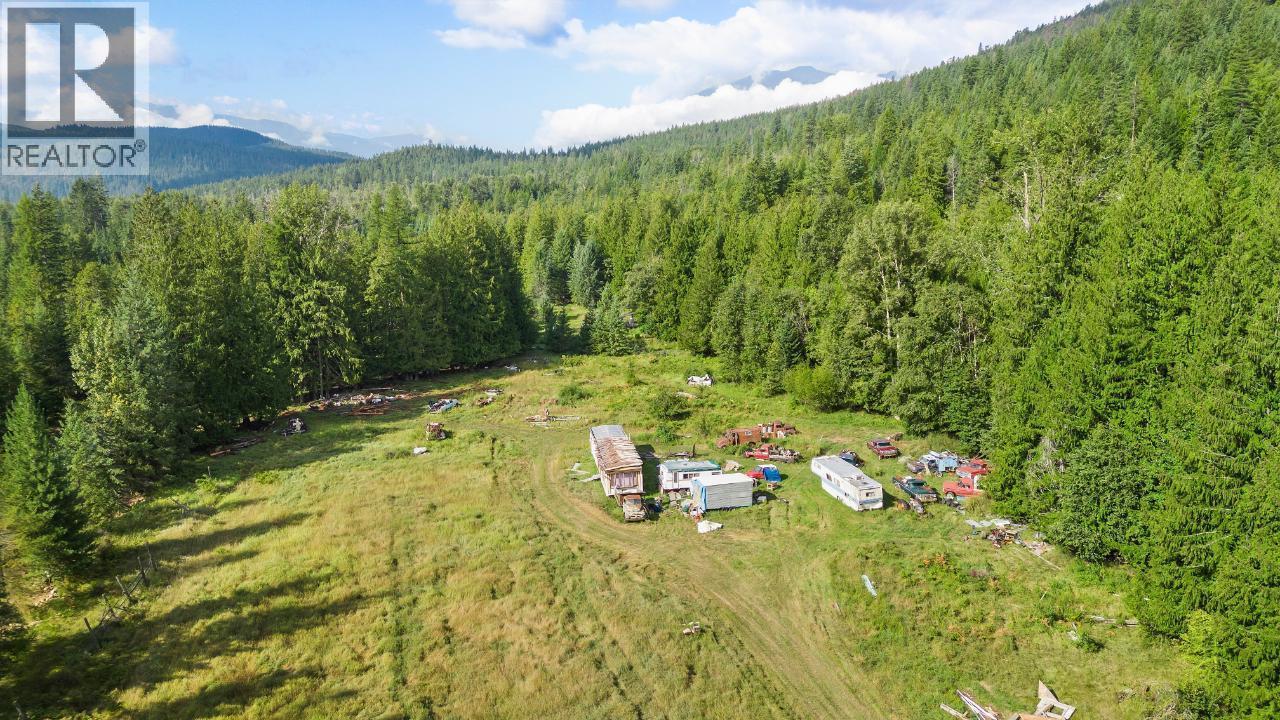 16465 Wadds Road, Crawford Bay, British Columbia  V0B 1E0 - Photo 33 - 10388040