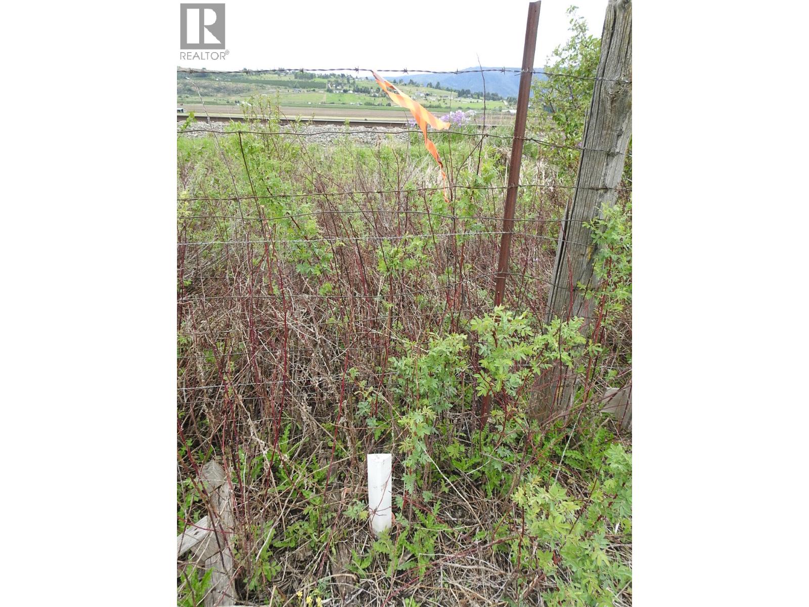183 L & A Cross Road, Spallumcheen, British Columbia  V1H 1W9 - Photo 5 - 10386712