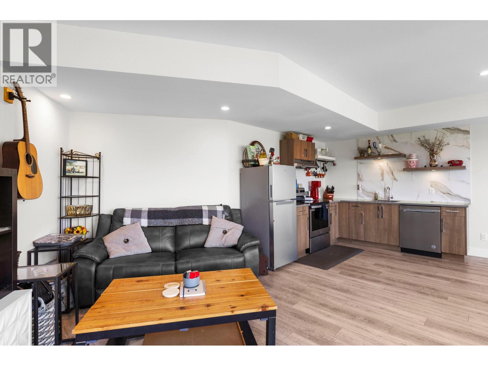 1341 Sladen Crescent, Kelowna, British Columbia  V1V 2Y1 - Photo 54 - 10388068