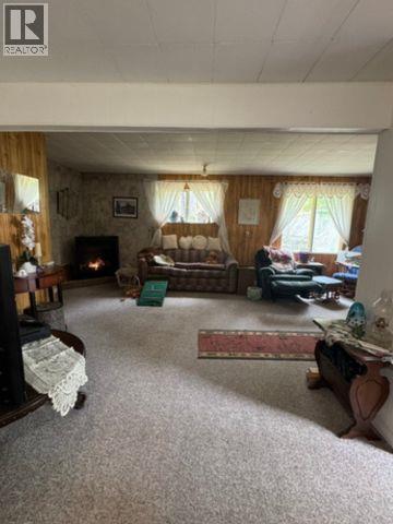 8146 95 Highway, Kingsgate, British Columbia  V0B 1V1 - Photo 5 - 10388067