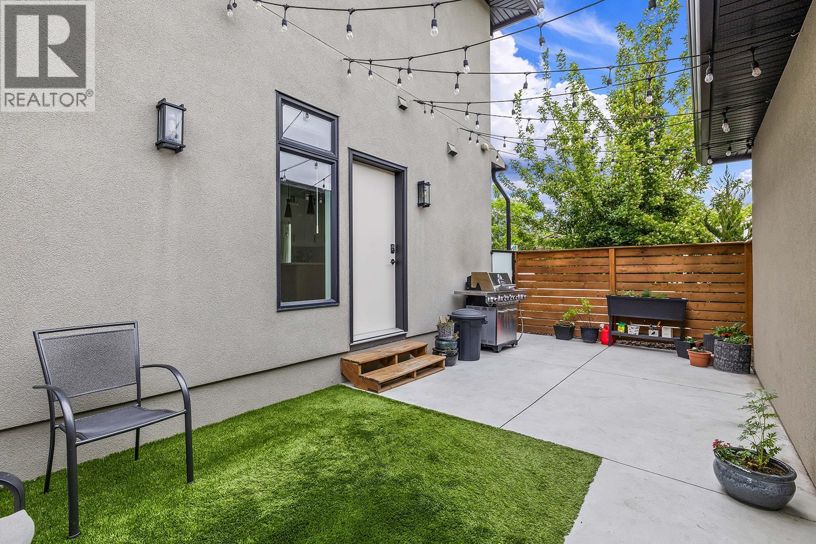 887 Morrison Avenue Unit# 4, Kelowna, British Columbia  V1Y 5E6 - Photo 4 - 10387895