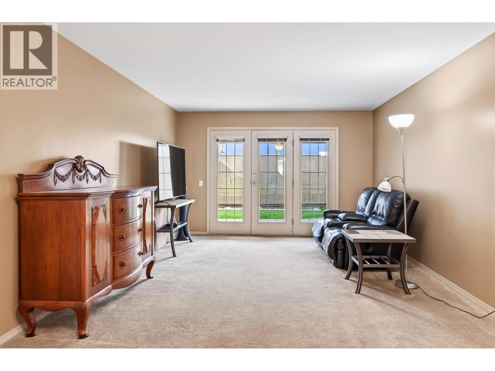 1195 14th Street Unit# 14, Kamloops, British Columbia  v2b 5v2 - Photo 4 - 10387618