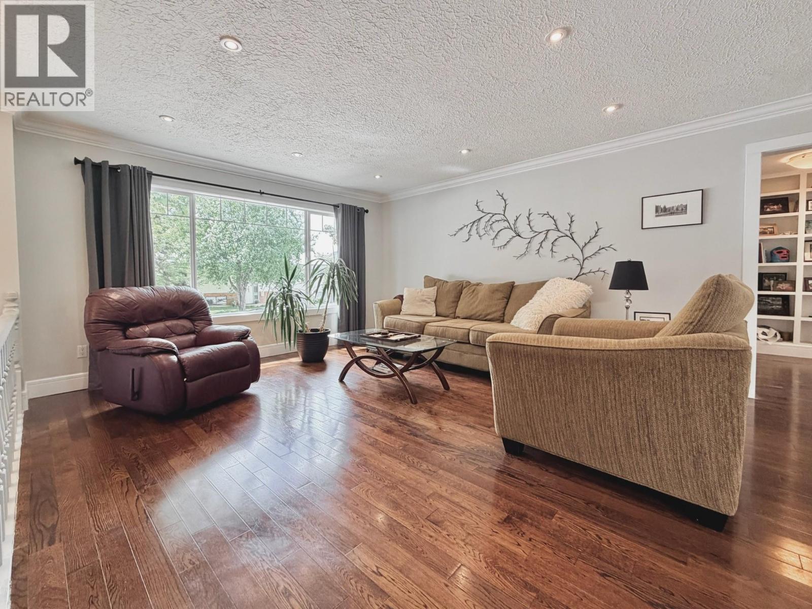 1347 Naish Drive, Penticton, British Columbia  V2A 3B7 - Photo 5 - 10388030