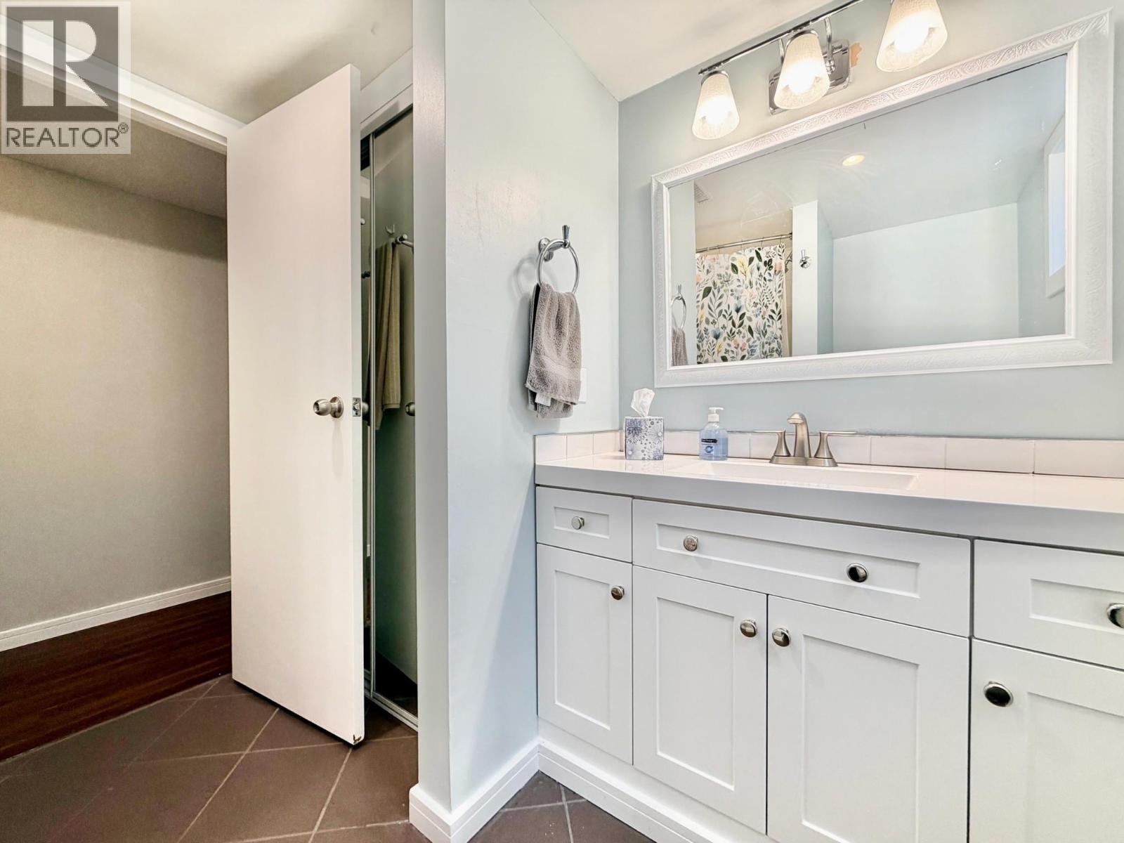 1347 Naish Drive, Penticton, British Columbia  V2A 3B7 - Photo 54 - 10388030