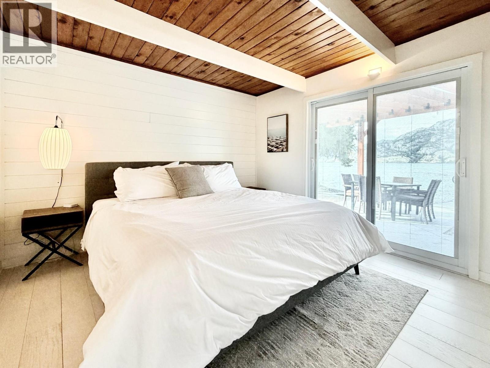 266 Alder Avenue, Kaleden, British Columbia  V0H 1K0 - Photo 37 - 10388029
