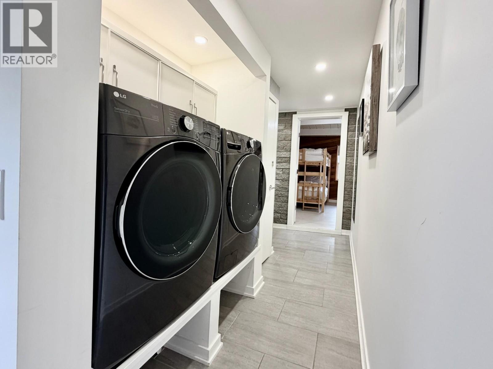 266 Alder Avenue, Kaleden, British Columbia  V0H 1K0 - Photo 46 - 10388029
