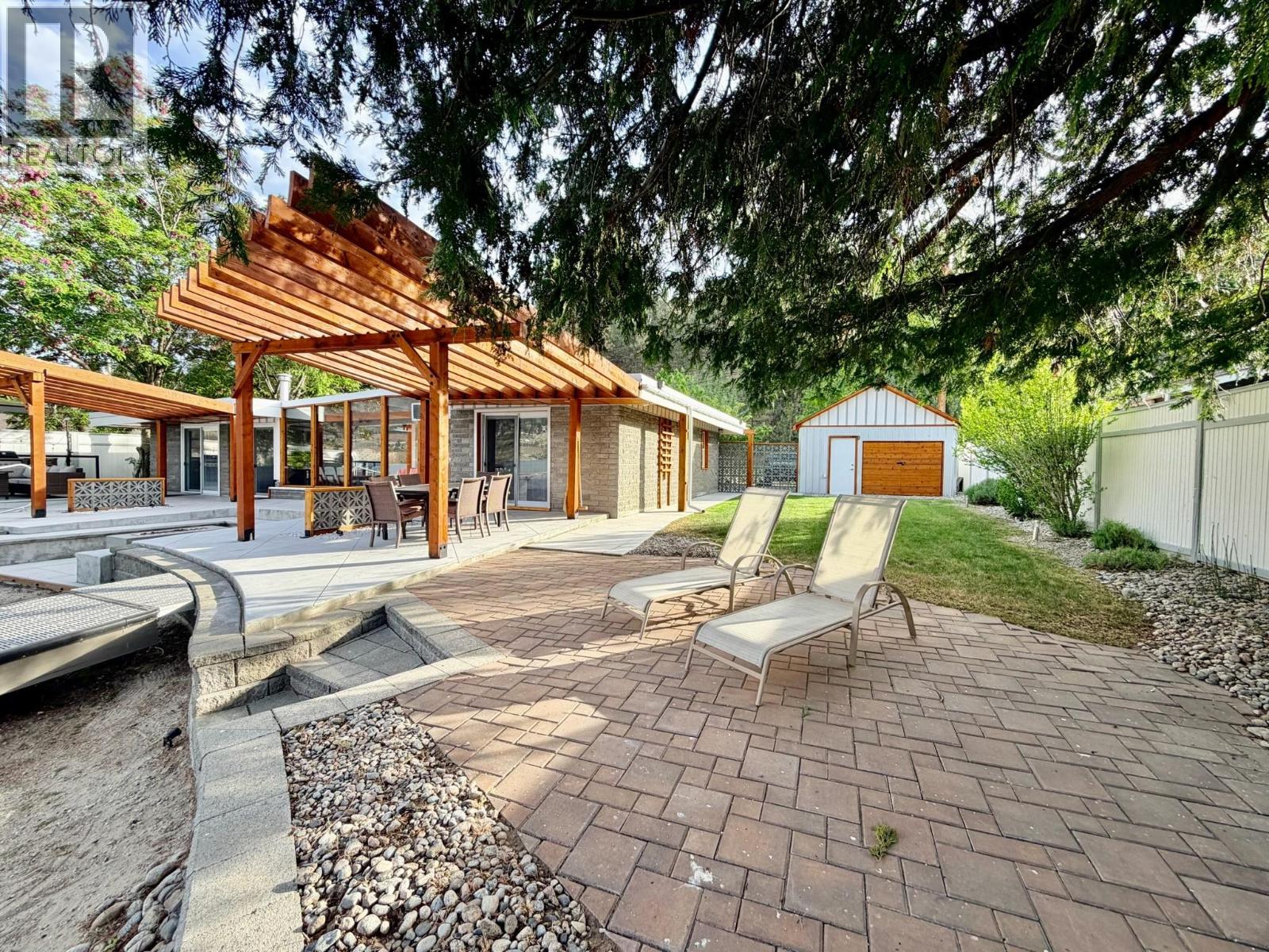 266 Alder Avenue, Kaleden, British Columbia  V0H 1K0 - Photo 64 - 10388029