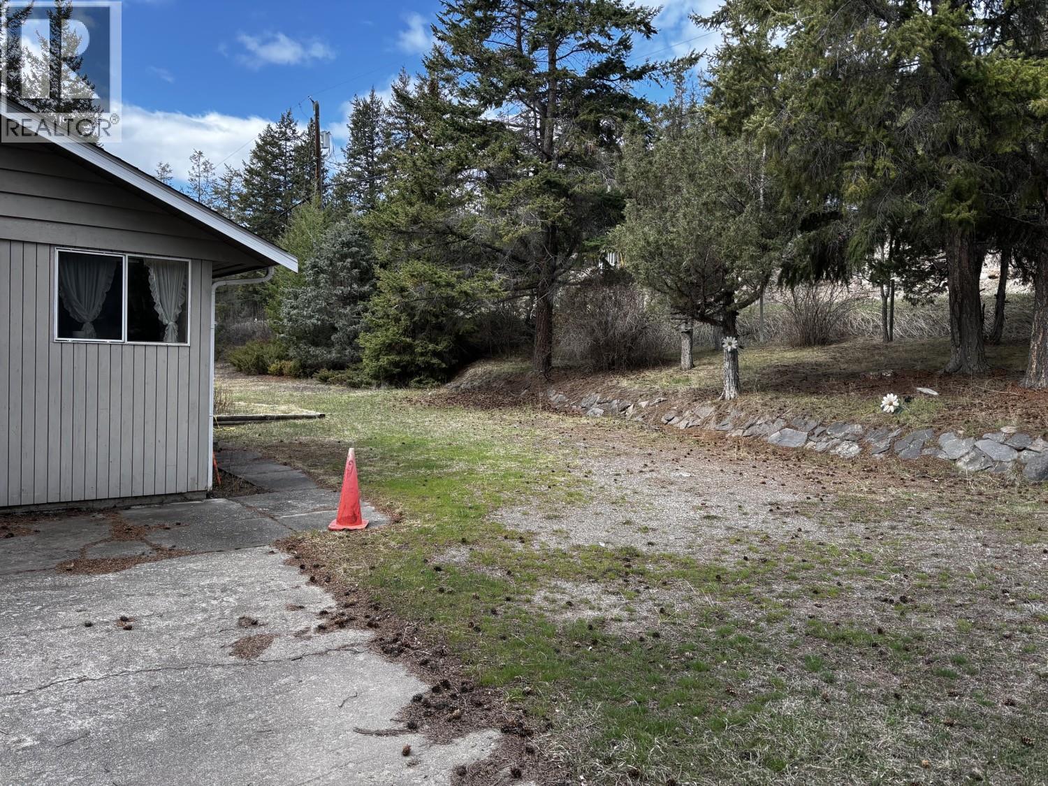 2344 Loon Lake Road, Loon Lake, British Columbia  V0K 1H0 - Photo 26 - 10388087